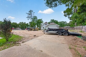 Building Photo - 30207 E Geneva Dr