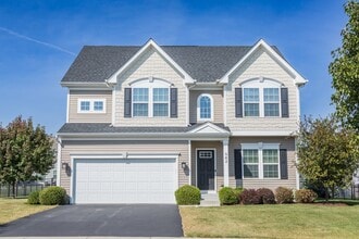 Building Photo - 942 Sunburst Ln