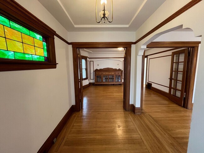 Building Photo - 1207 26th Ave