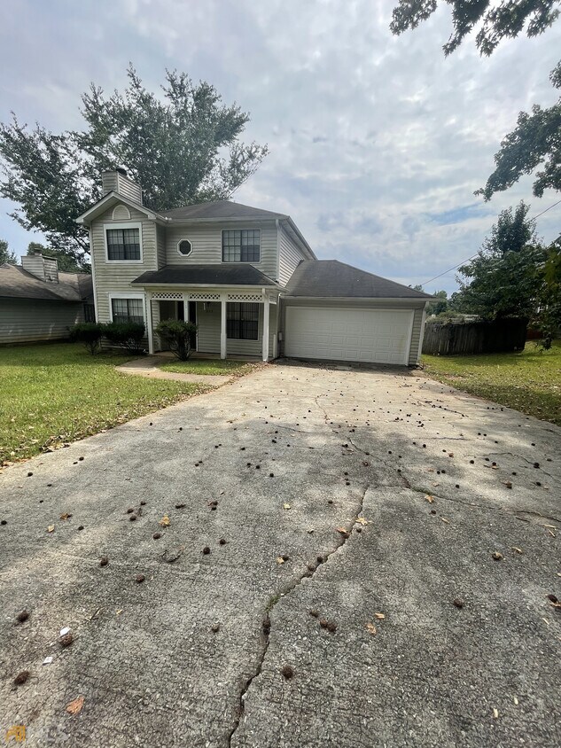 Primary Photo - 255 Canterbury Dr
