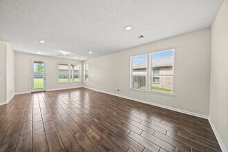 Building Photo - 8908 Bear Mountain Ct
