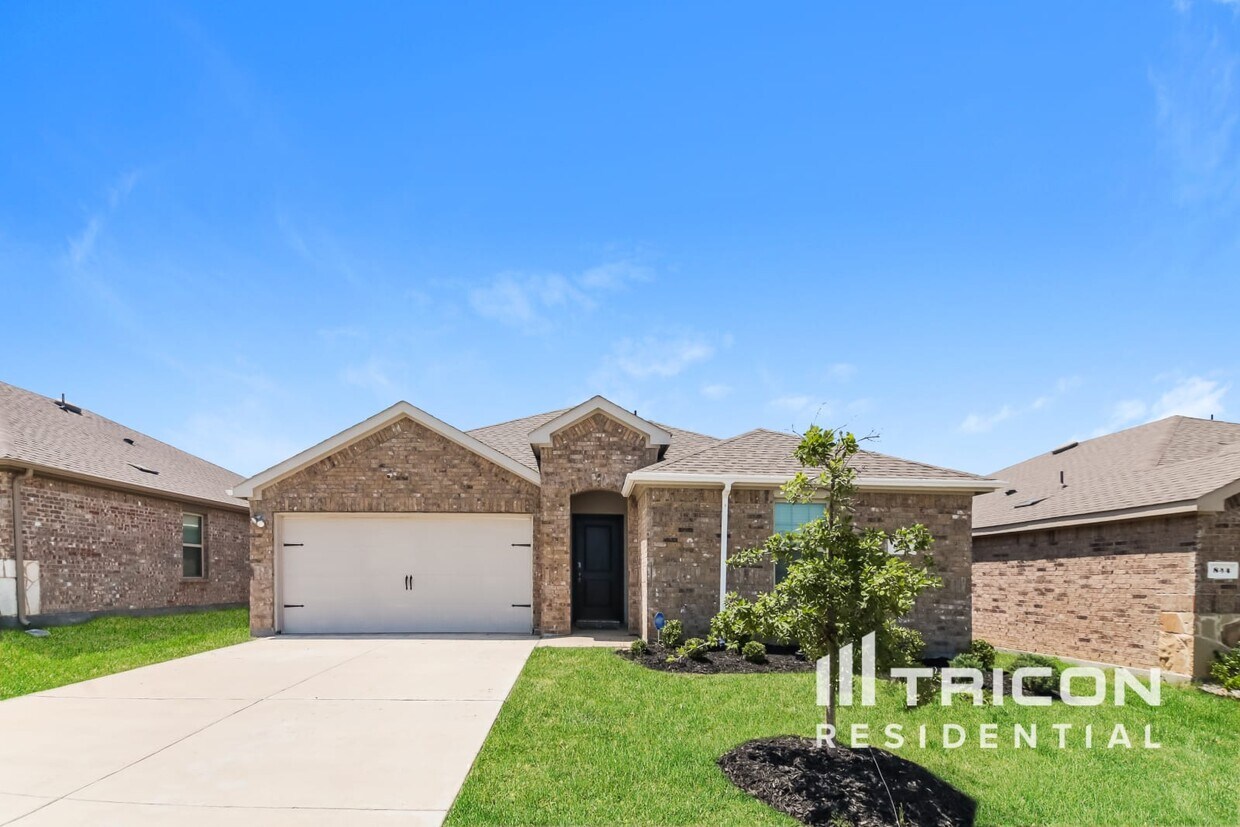 Primary Photo - 848 Glover Dr