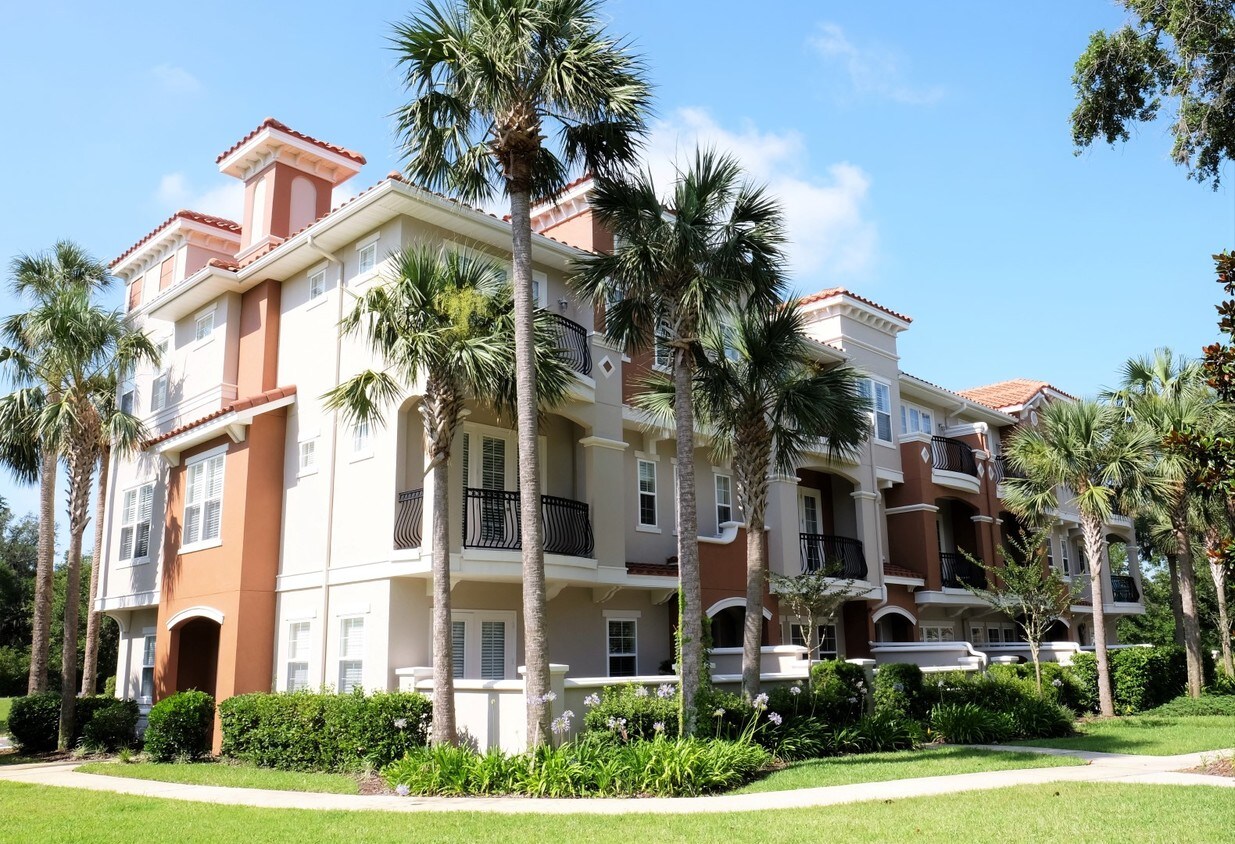 Foto principal - 1428 Sadler Rd
