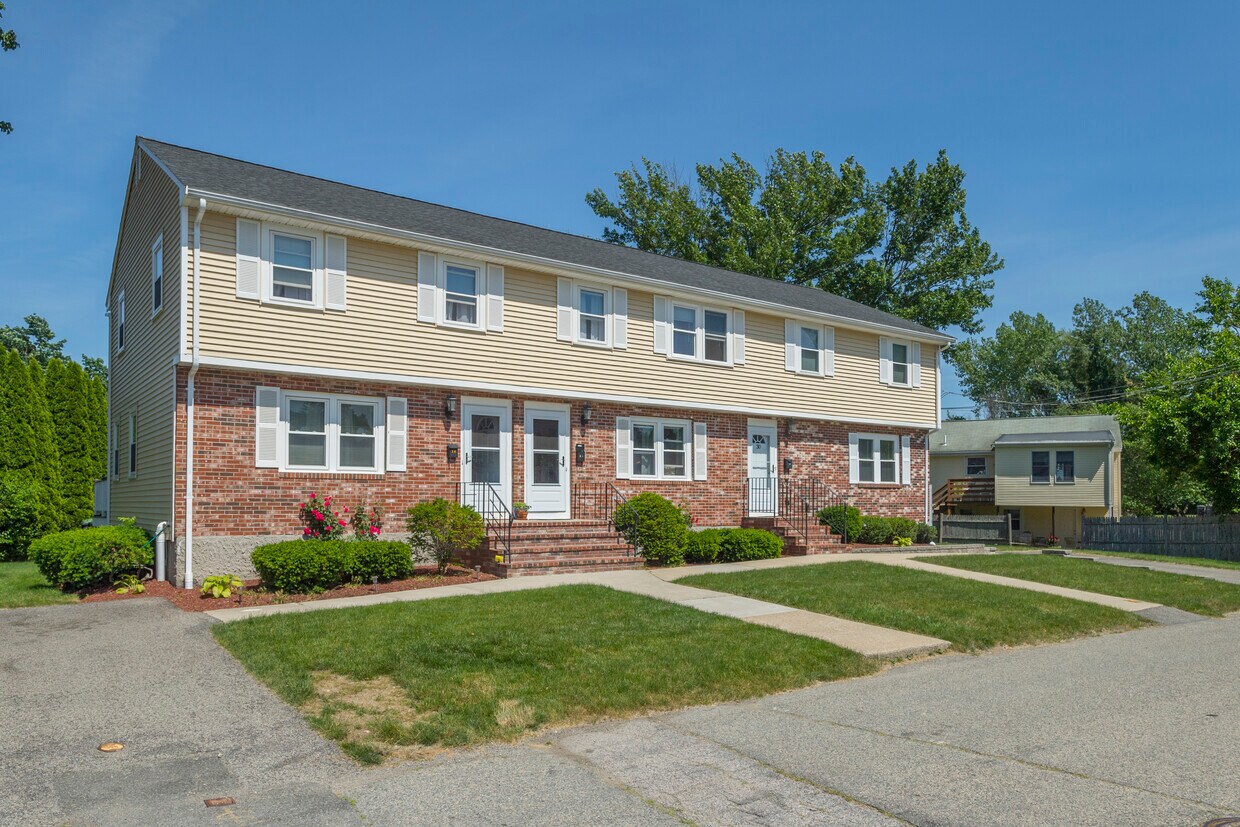 Primary Photo - 26 Moreland Ave
