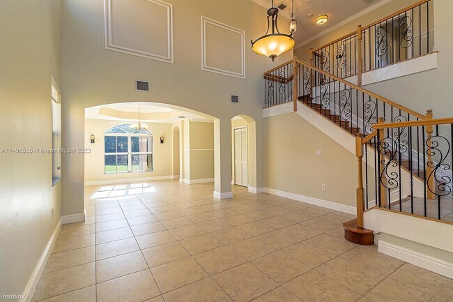 Foto del edificio - 4 br, 3 bath House - 15410 SW 31st Ln