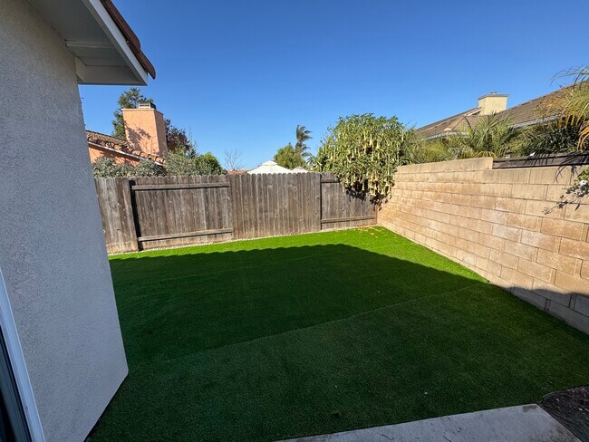 Foto del edificio - 544 San Lino Ct