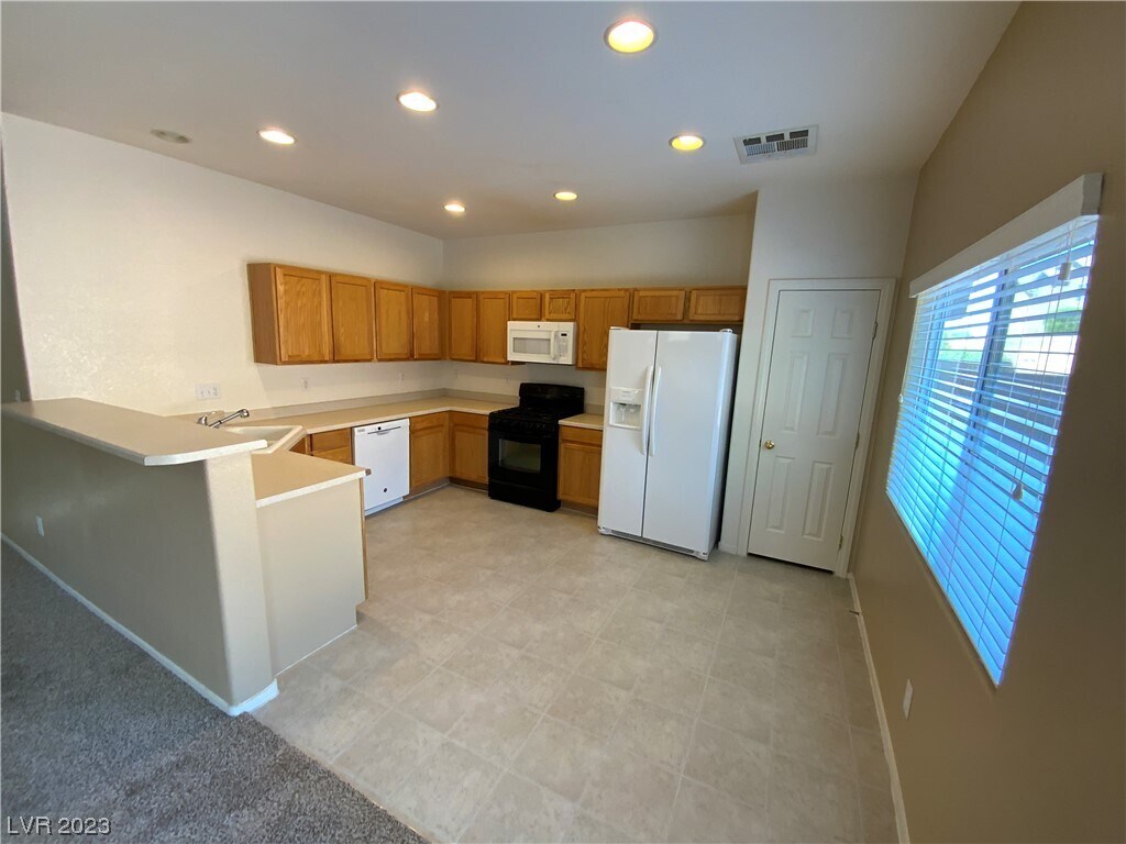 3772 E Carisbrook Dr, North Las Vegas, NV 89081 House Rental in North Las Vegas, NV