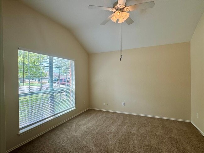 Building Photo - 1692 Amberwood Loop