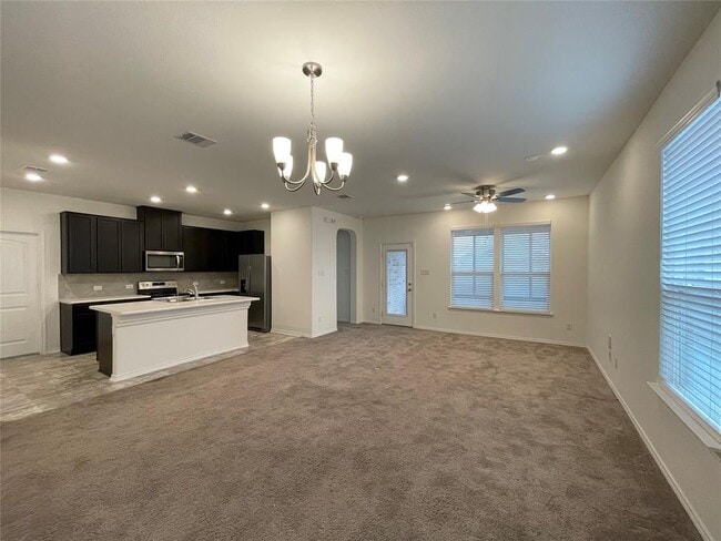 Foto del edificio - 168 Crimson Ln