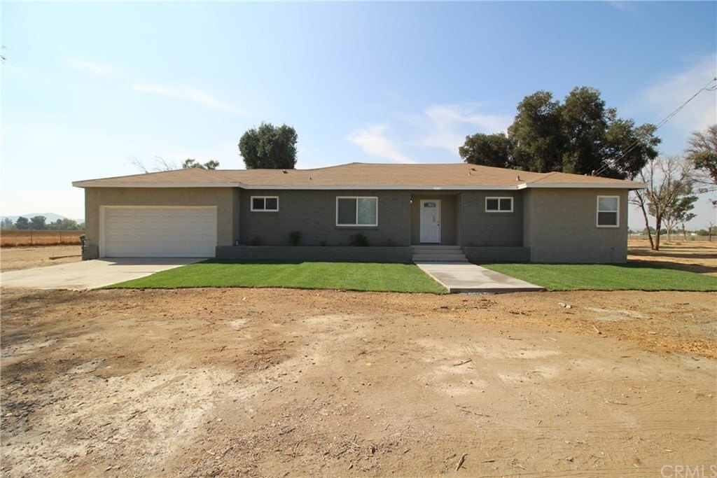 Primary Photo - 24700 Antelope Rd