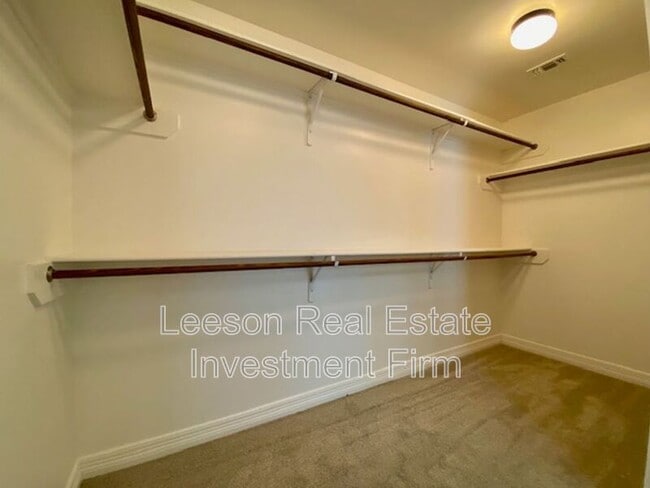 Foto del edificio - 2168 Sweet Bay Cir