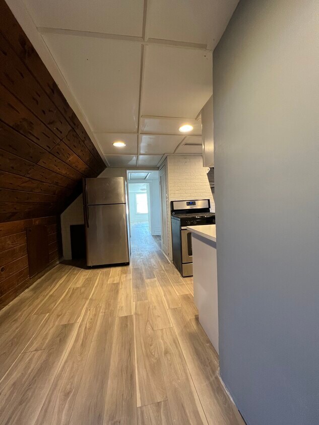 Foto principal - 4123 N Narragansett Ave