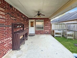 Building Photo - 15335 Sienna Oak Dr