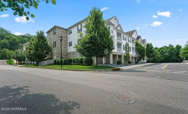 Foto del edificio - 112 Regency Ct