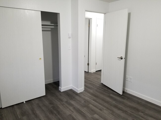 Foto del edificio - 4335 S Union Ave