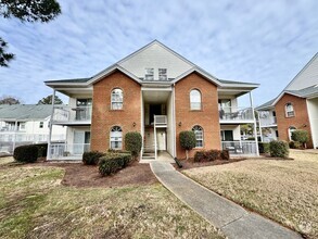 Building Photo - 1579 Penrose Arch