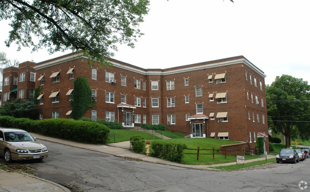 Building Photo - 606 S 32nd Ave