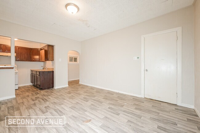 Foto del edificio - 7645 Highland Ave