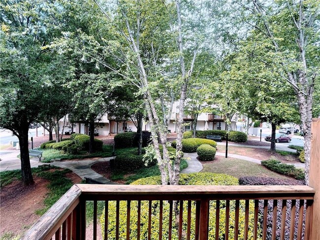Foto del edificio - 2478 Ivey Crest Cir