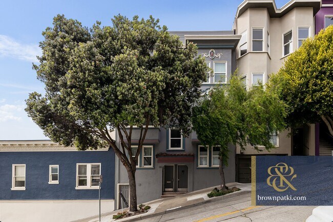 Photo - 382 Green St Apartment