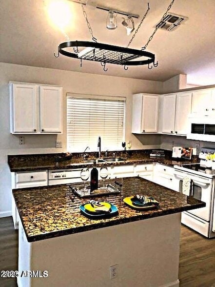 Foto del edificio - 10465 E Star of the Desert Dr