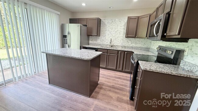 Foto del edificio - 12571 Bluestem Ln