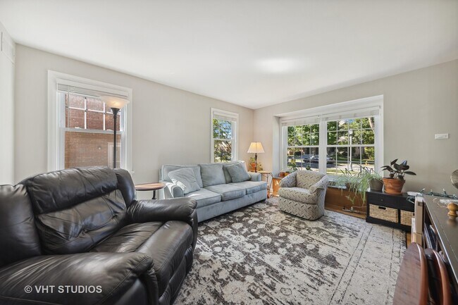Foto del edificio - 625 9th Ave