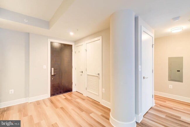 Building Photo - 1311 13th St NW