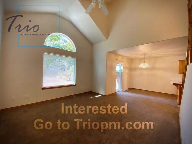 Foto del edificio - 4740 Spring Meadow Ave