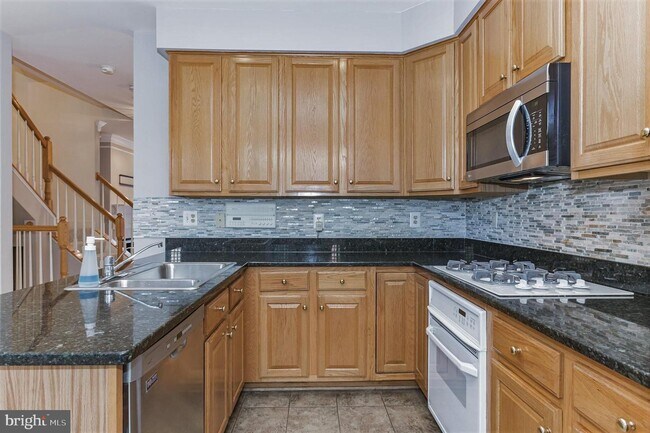 Foto del edificio - 311 Hearthstone Mews