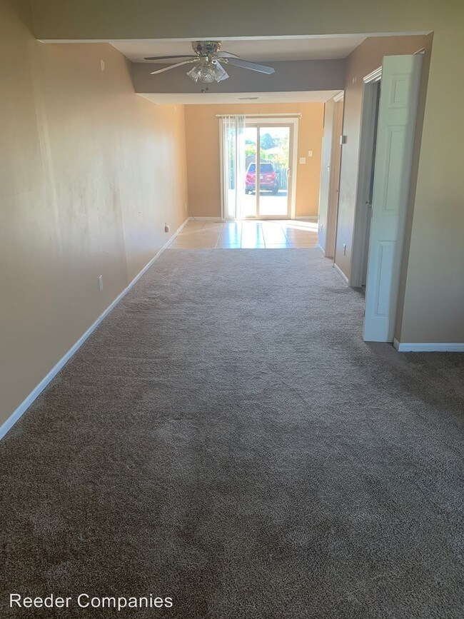 Foto del edificio - 7384 Whitcomb St