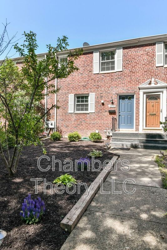Foto del edificio - 3016 Mt Vernon Ave