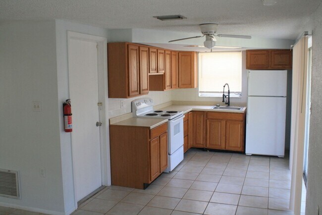 Foto del edificio - Cute 2 bedroom 1 bath