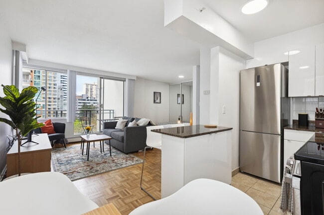 Building Photo - Somerset