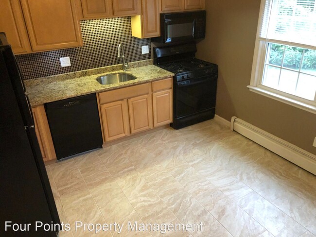 Building Photo - 9 Myles Standish Dr