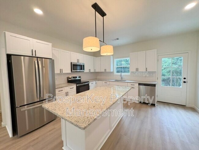 Foto del edificio - 6901 Hunter Rd