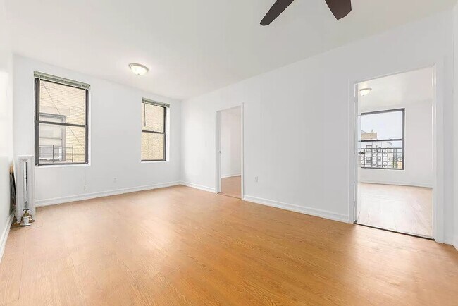 Foto del edificio - 728 West 181st Street