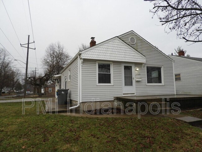 Building Photo - 1729 N Euclid Ave