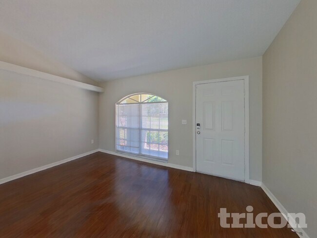 Foto del edificio - 3310 51st St N