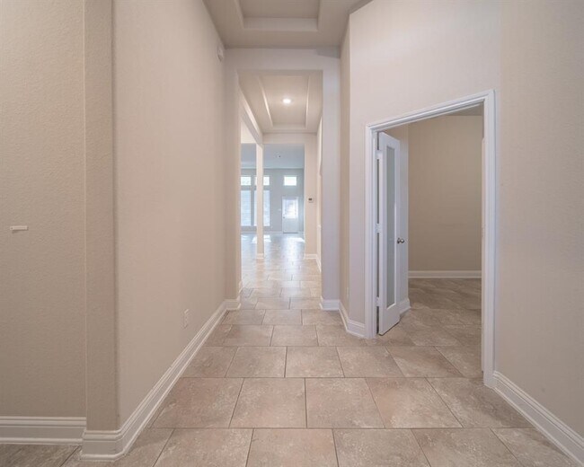 Building Photo - 3209 Harvest Oak Trl