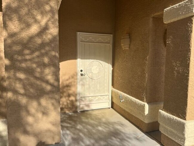 Foto del edificio - 8057 S Carbury Way