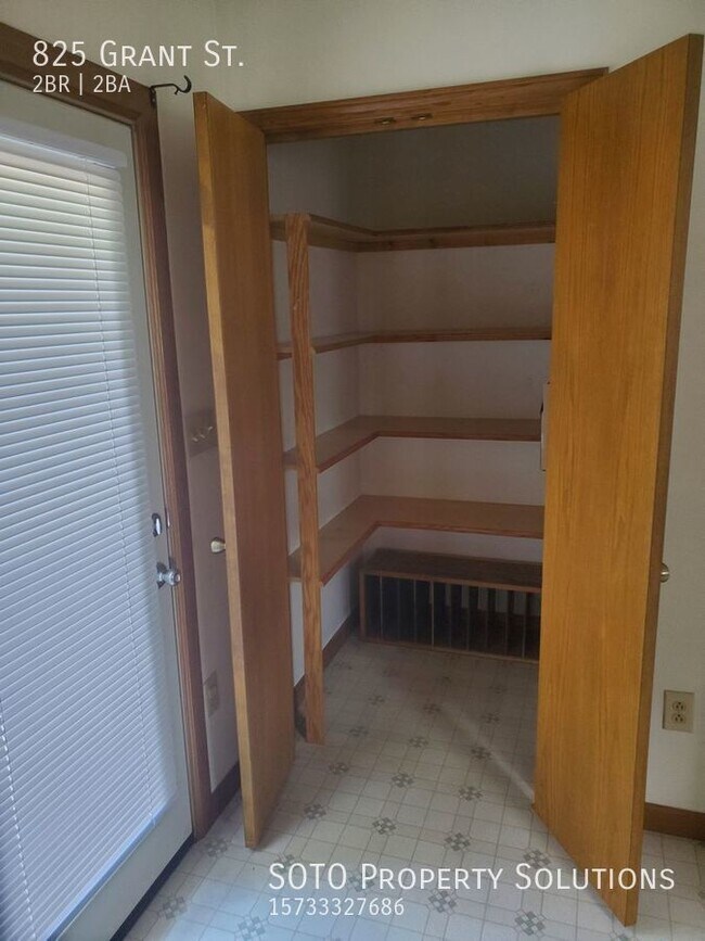 Foto del edificio - 2 BD/ 2 BA Duplex Stonebridge Subdivision ...