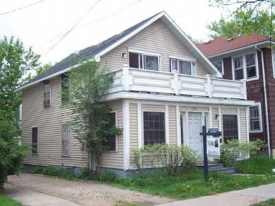 Primary Photo - 122 Proudfit St