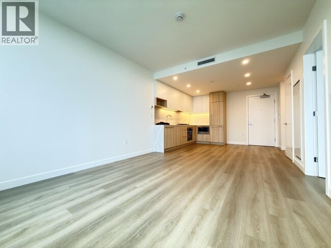 Building Photo - 6087 Wilson Ave