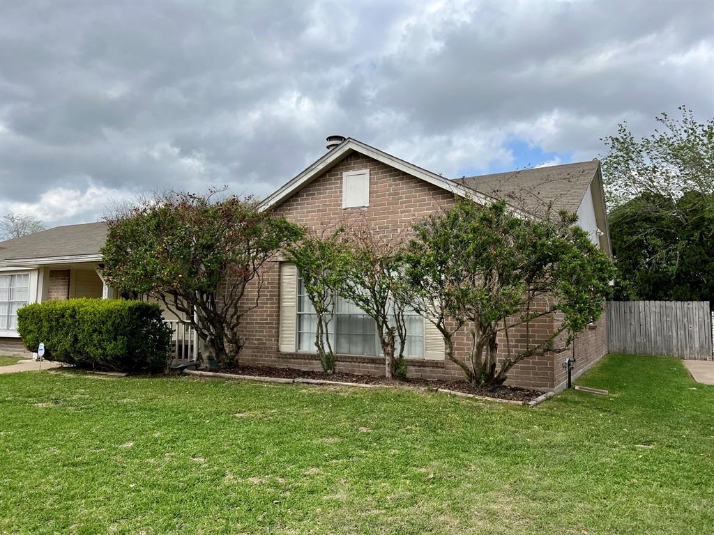 16322 Meadowbrook Farm Rd, Houston, TX 77082 House Rental in Houston