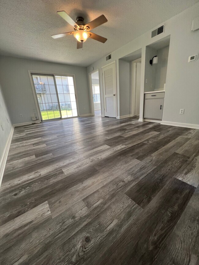 Foto del edificio - 3509 Lankford Ct
