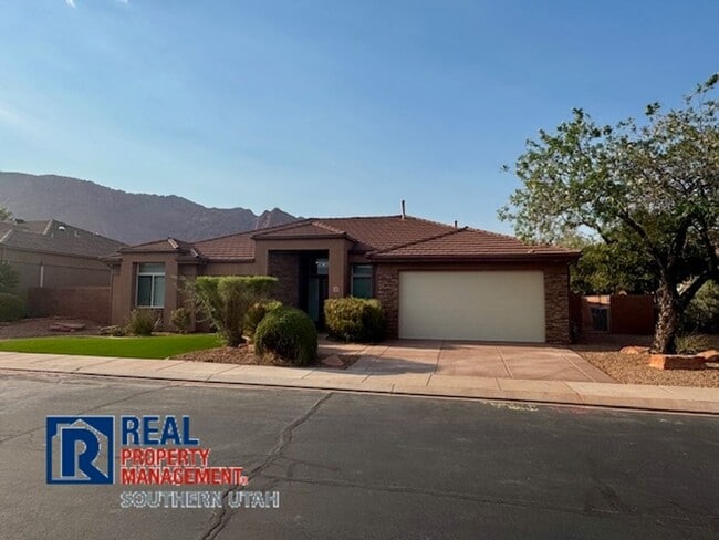 Building Photo - Copper Canyon 3 Bedroom Home