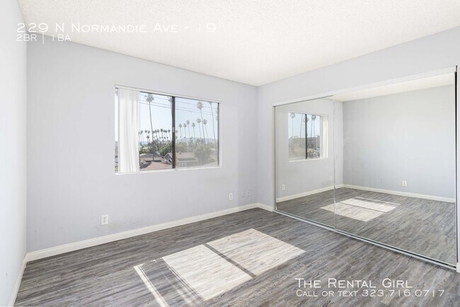 Foto del edificio - 229 N Normandie Ave