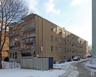 Building Photo - 2311 Lake Shore Blvd W