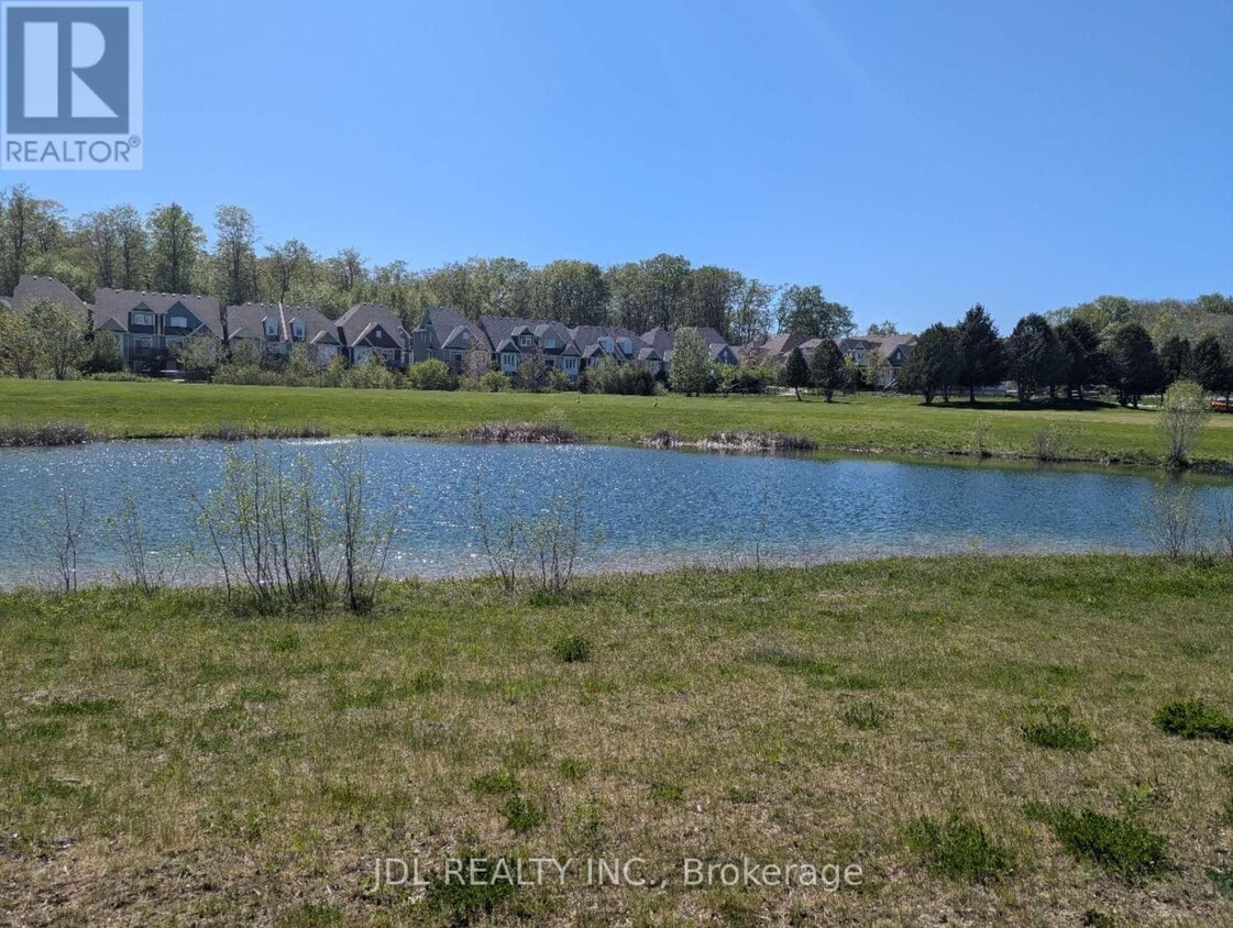 Photo principale - 40 Village Gate Dr